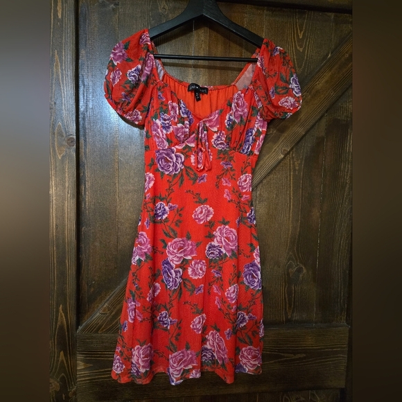 Floral Puff Sleeve Dress in Red and Purple - Picture 1 of 1